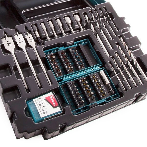 Makita B-43044. 66 darabos készlet